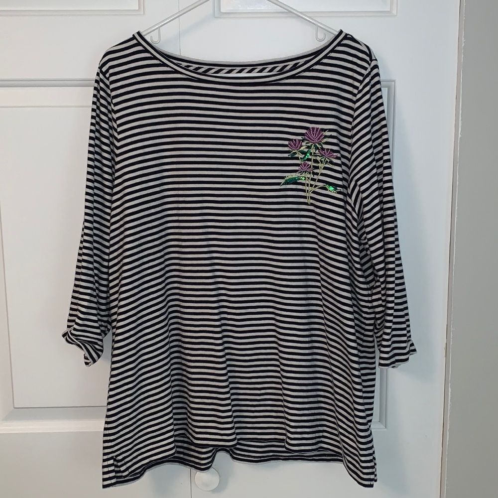 Talbots 3/4 sleeve tee striped 2x bead detail